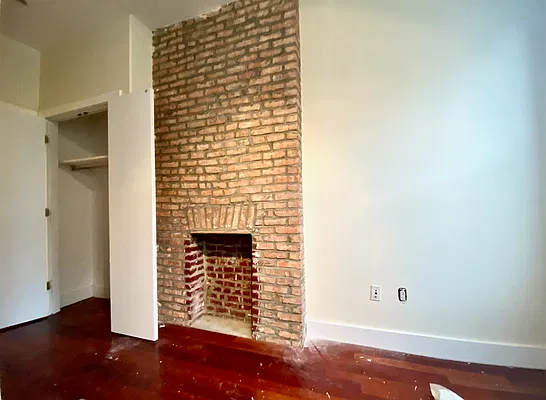 Rented by Nooklyn NYC LLC | media 6
