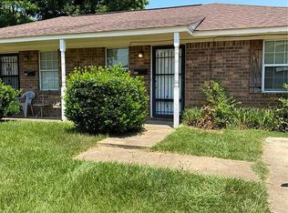 204 W North St, Canton, MS 39046