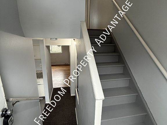 2nd image of 2415 Park Hill Dr