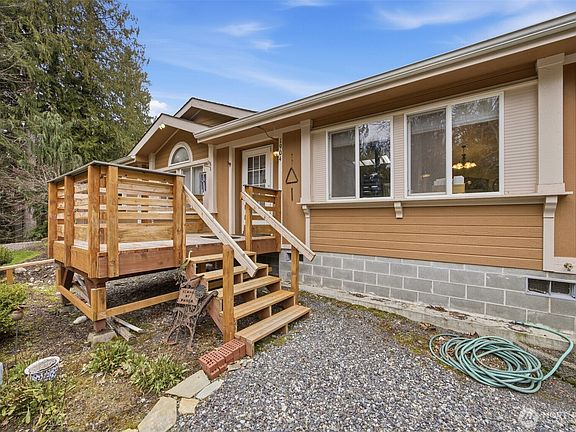 3rd image of 1904 Yew Street Road