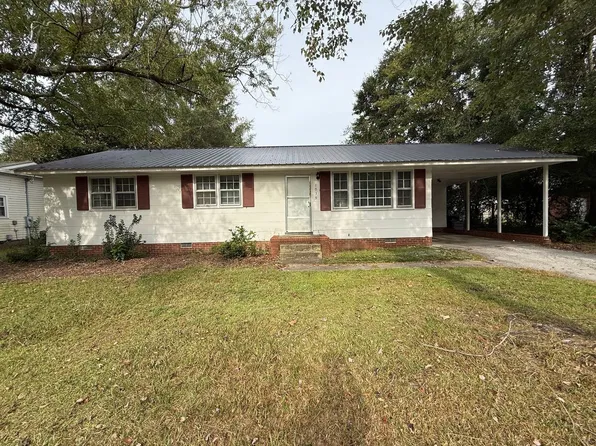 1039 Decatur Rd, Jacksonville, NC 28540