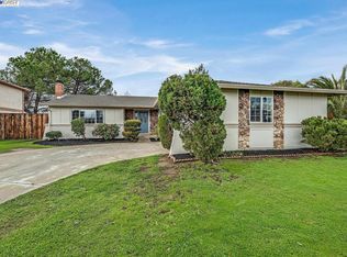 537 Ruby Rd, Livermore, CA 94550