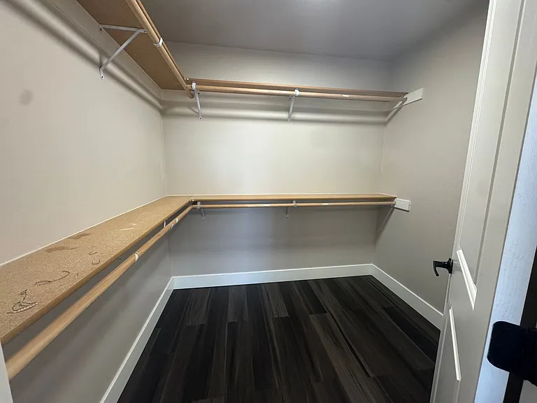 144 Allison Ave — Photo 17