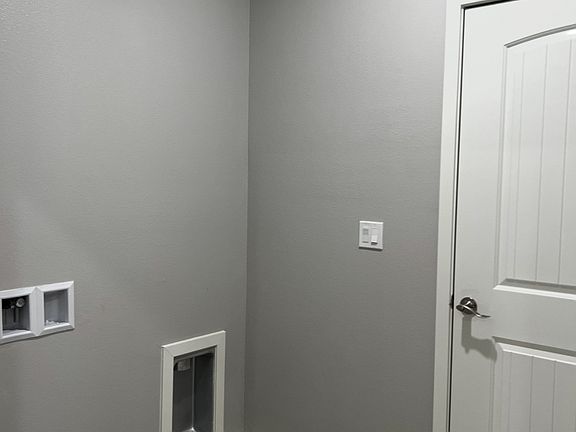 5th image of 513 Dusk View St #A