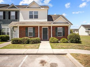 207 Ashwood Dr, Jacksonville, NC 28546