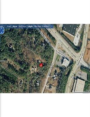 2nd image of 3400 Wildwood Rd