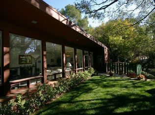 21259 Entrada Rd, Topanga, CA 90290