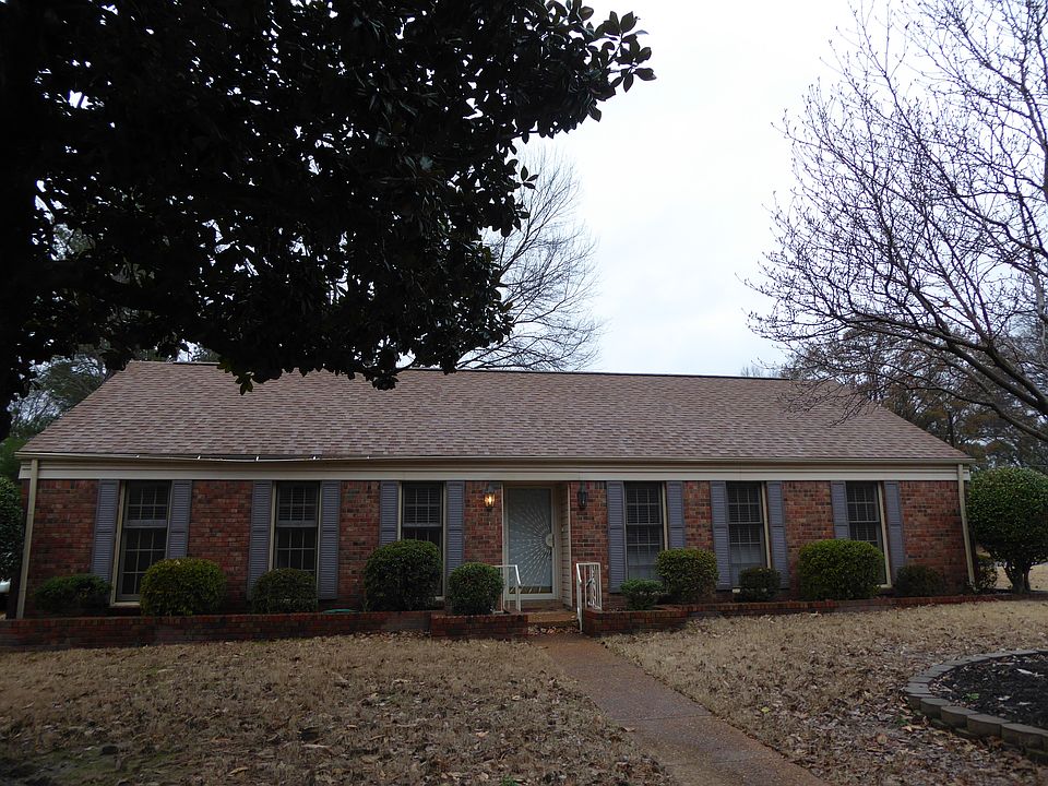 1st image of 2351 Eastover Dr