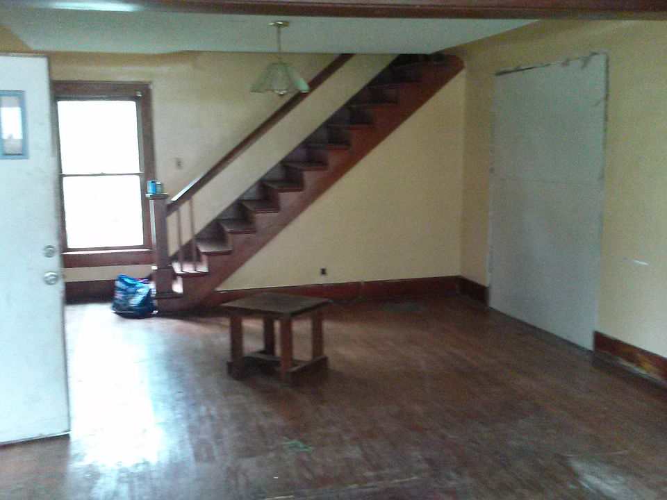 1st image of 408 W Blaine St