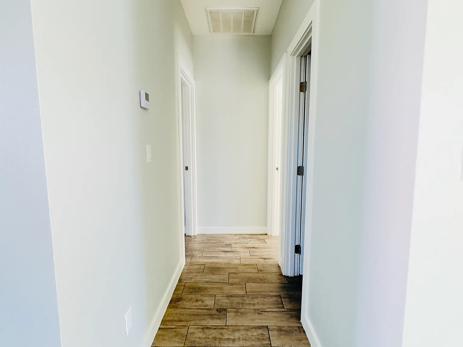 2 bed, $950 — Photo 4