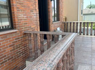 15133 17th Rd, Flushing, NY 11357