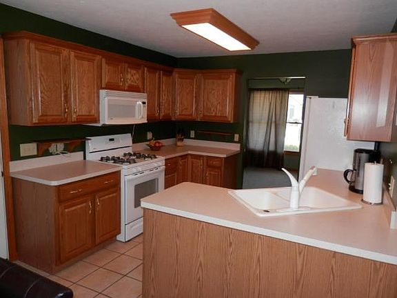 5th image of 1235 Red Blossom Dr