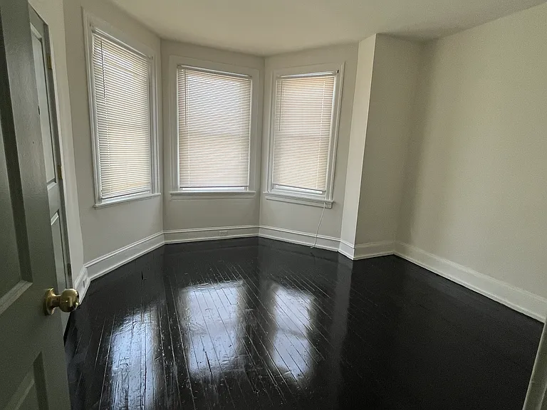 5852 Osage Ave — Photo 19