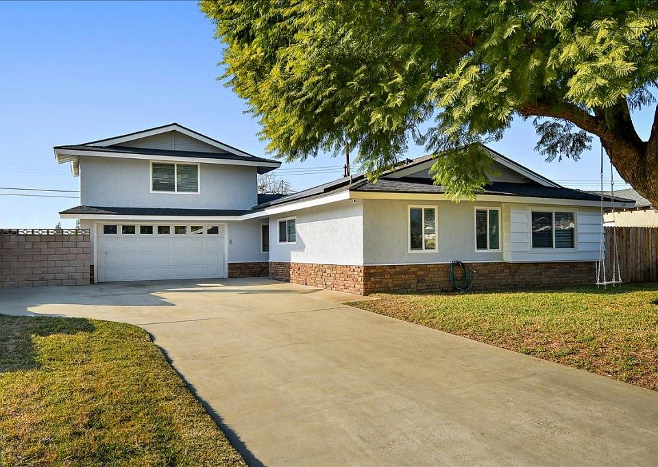 1st image of 2663 Pattiglen Ave