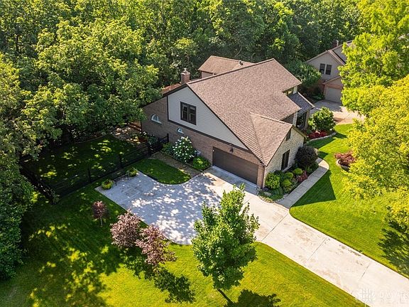 3rd image of 8718 Eagleridge Dr