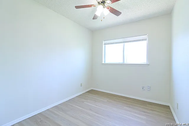 1306 Tideland St — Photo 17