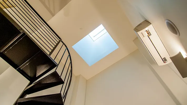 Rented by Nooklyn NYC LLC | media 90