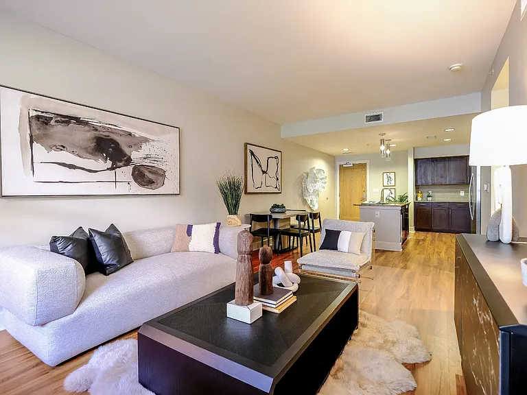 Berkshire Riverview — Photo 20