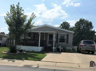 439 Invergarry St, Temperance, MI 48182