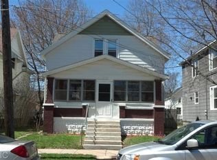 1331 Davis Ave NW, Grand Rapids, MI 49504