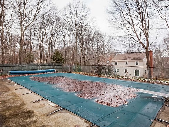 003-Pool-1362333-print