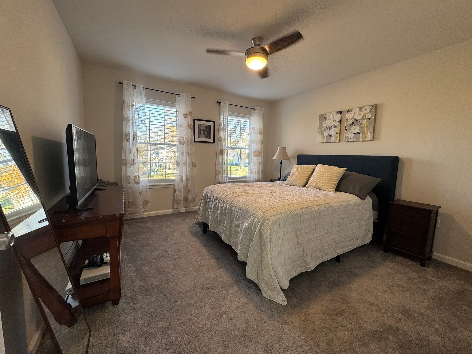 9 Roberts Ln — Photo 2