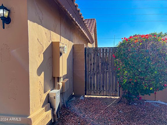 5th image of 1929 E RENEE Drive