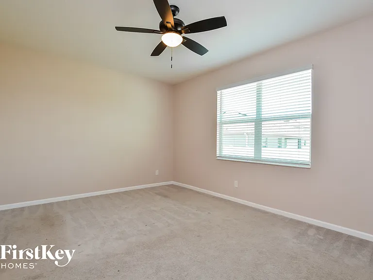 874 Lady Bird Ln — Photo 8