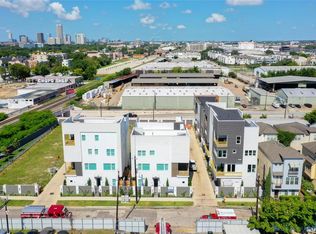 1211 Hickory St #B, Houston, TX 77007