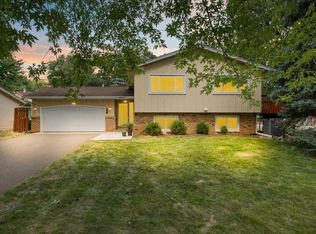 9700 64th Ave N, Maple Grove, MN 55369