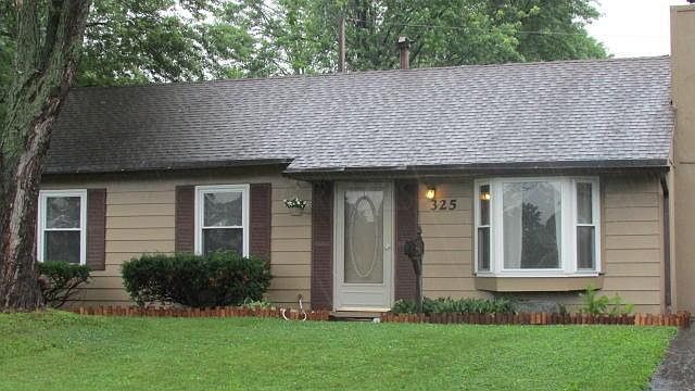 1st image of 325 Amesbury Dr
