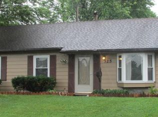 325 Amesbury Dr, Columbus, OH 43230