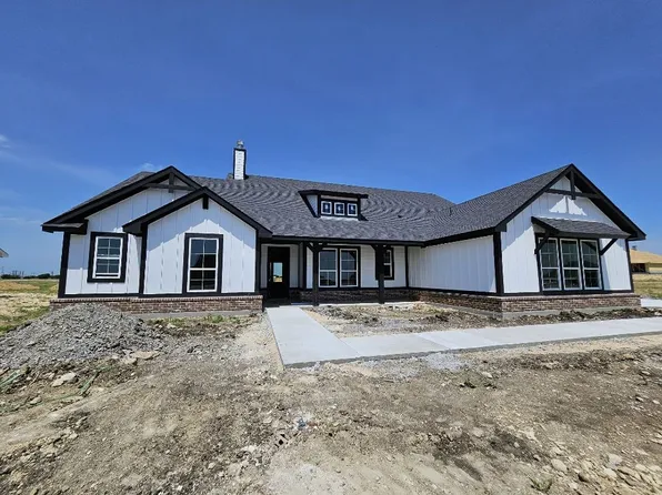221 Meadow Vista Dr, Rhome, TX 76078