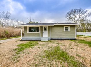 1737 Eastern Rd, Barberton, OH 44203