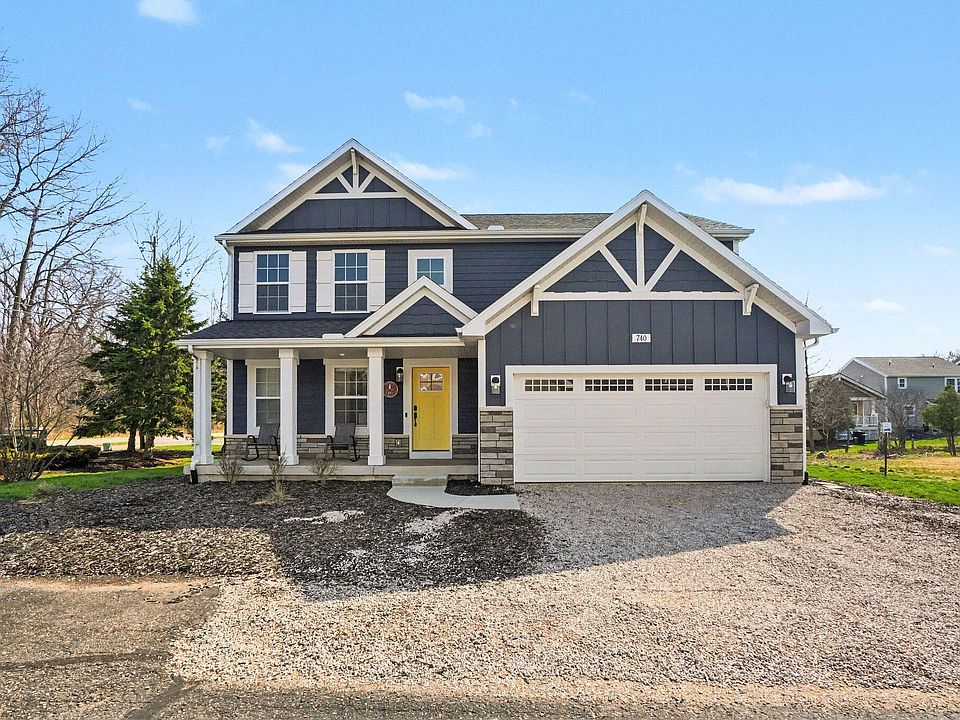 1st image of 740 Preserve Dr