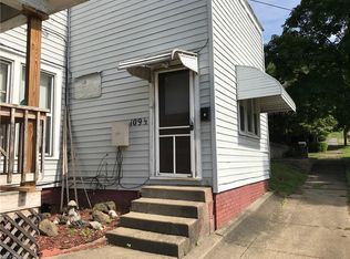 109 1/2 S Main St, Uhrichsville, OH 44683
