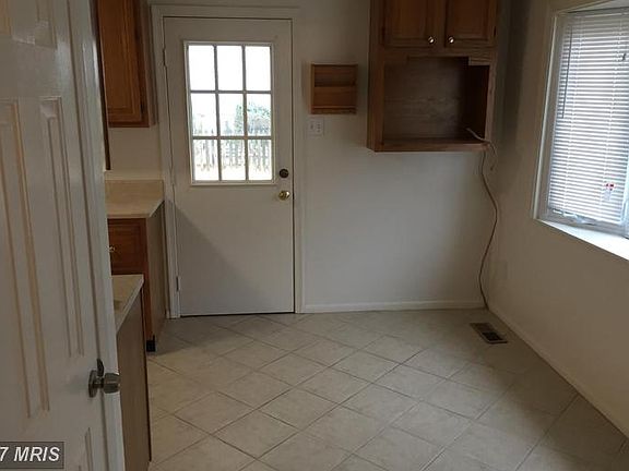 4th image of 10120 Spinning Wheel Ct