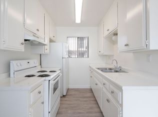 2 Weeks Free Beautiful 1-Bedroom In Chula Vista With Parking, Chula Vista, CA 91910