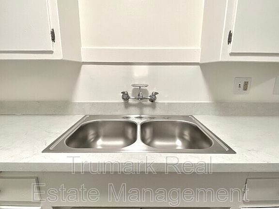 2nd image of 585 E Washington Blvd #11