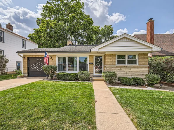 5232 Blodgett Ave, Downers Grove, IL 60515