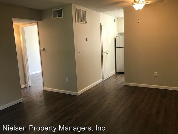 5th image of 2519 V St APT 13