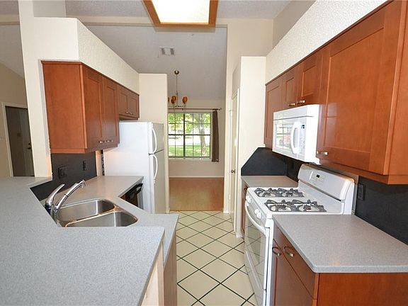 2nd image of 6905 Riverton Dr