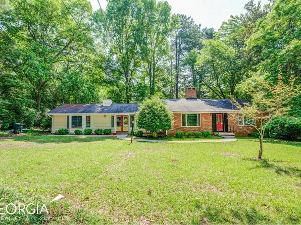 1210 Wesley St, Oxford, GA 30054