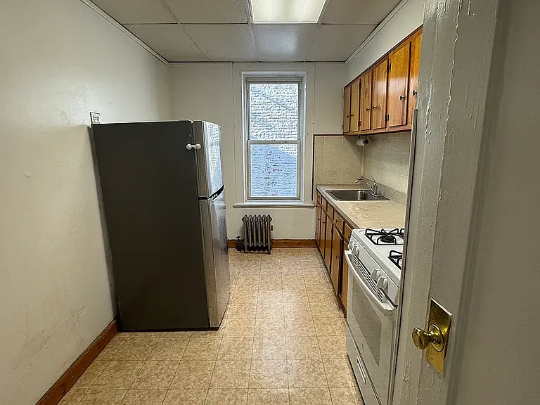1270 President St #1 — Photo 14