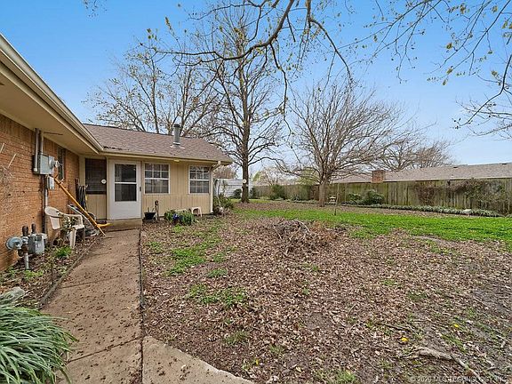 5th image of 1501 N Choctaw Pl