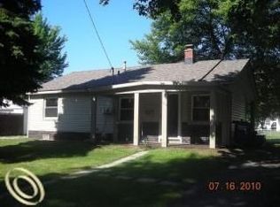 2814 Cadmus Ct, Westland, MI 48186