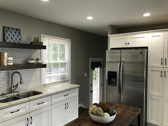 4th image of 9609 Johnsontown Way