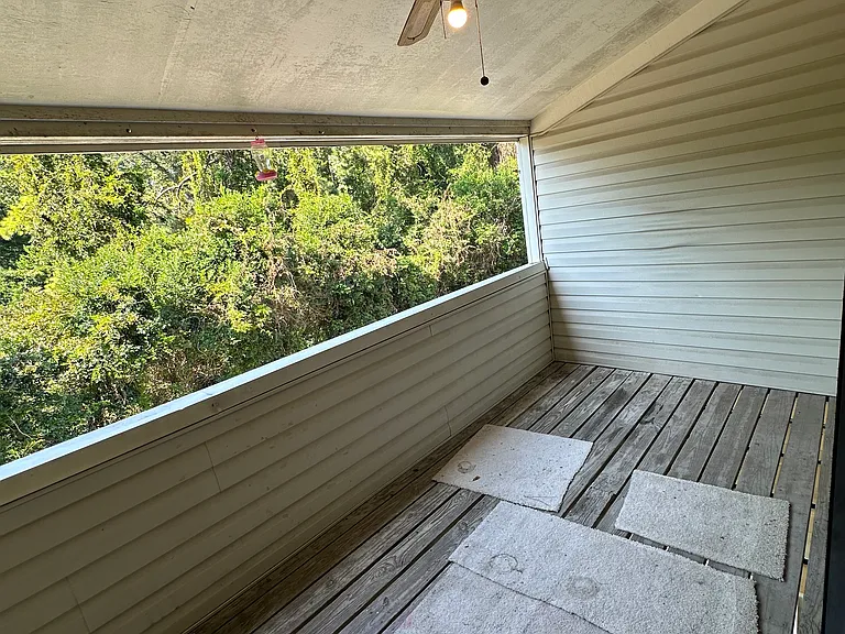 505 Running Brook Rd — Photo 8