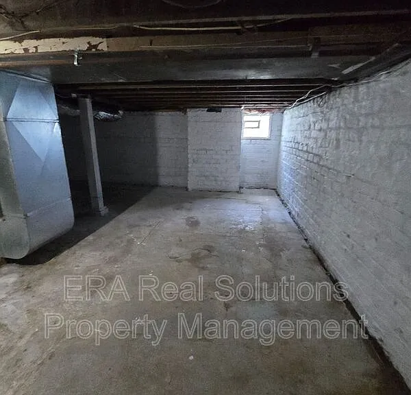 2590 Parkwood Ave #2590 — Photo 16