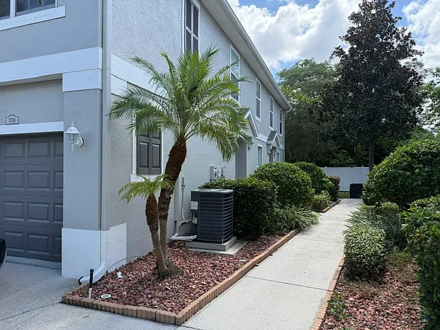 2 bed, 1154 sqft, $1,675 — Photo 4